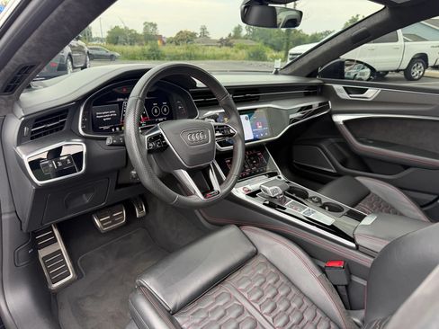 Used 2021 Audi RS 7 Sportback w/ Carbon Optic Package AWD/4WD image 14