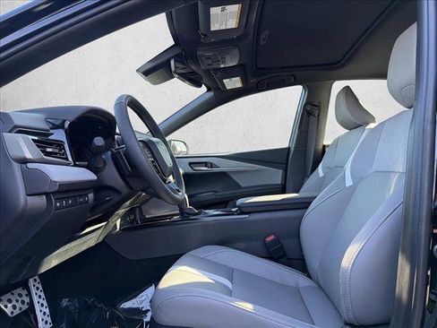 New 2026 Toyota Camry SE image 10