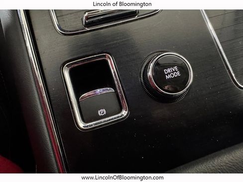 Certified 2025 Lincoln Aviator Reserve w/ Illumination Package AWD/4WD image 57
