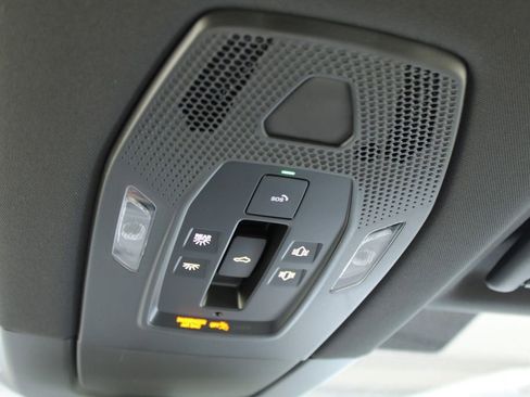 New 2025 Porsche Macan 4S Electric image 24