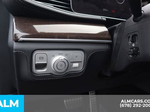 Used 2024 Mercedes-Benz GLS 580 4MATIC w/ Warmth & Comfort Package image 11