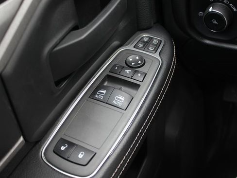 New 2023 RAM 2500 Tradesman image 19