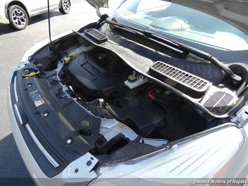 Used 2015 Ford Escape SE FWD image 8