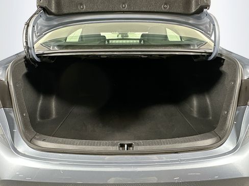 Used 2024 Toyota Corolla LE image 28