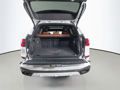 New 2026 BMW X5 M60i AWD/4WD image 26