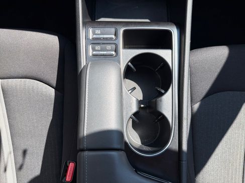Used 2025 Hyundai Sonata SEL FWD image 23