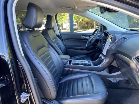 Used 2024 Ford Edge SEL image 33