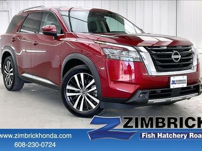 Used 2023 Nissan Pathfinder Platinum