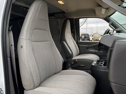 New 2026 Chevrolet Express 2500 w/ Driver Convenience Package image 20