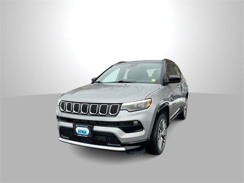 Used 2023 Jeep Compass Limited w/ Elite Group image 1