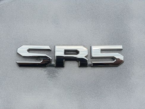 Used 2022 Toyota Tundra SR5 AWD/4WD image 33