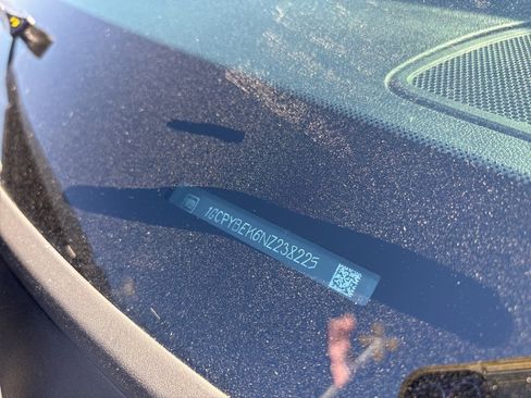 Used 2022 Chevrolet Silverado 1500 Custom image 10