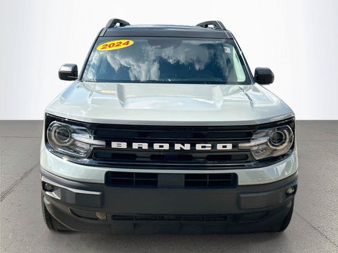 Used 2024 Ford Bronco Sport Outer Banks w/ Tech Package AWD/4WD image 9
