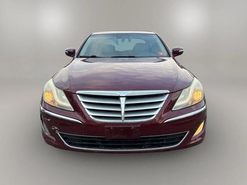 Used 2012 Hyundai Genesis 3.8 image 5