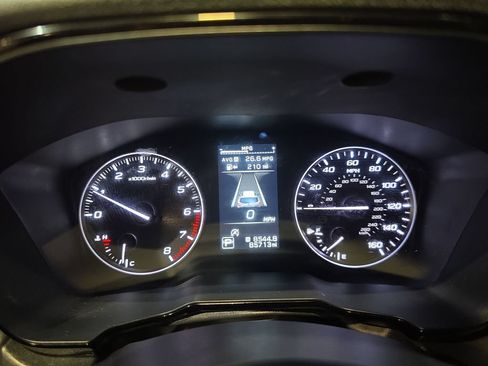 Used 2023 Subaru Outback Premium AWD/4WD image 10