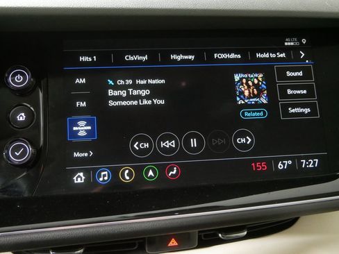 Used 2023 Buick Envision Avenir AWD/4WD image 28