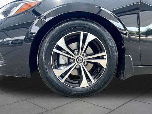 Certified 2023 Nissan Sentra SV FWD image 11