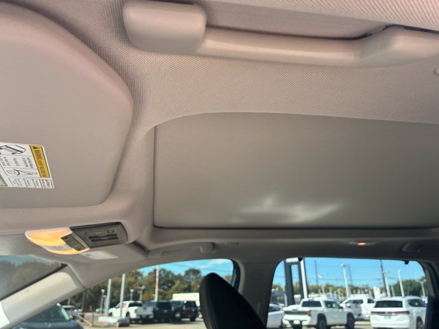 Used 2023 Nissan Rogue SL w/ SL Premium Package FWD image 20