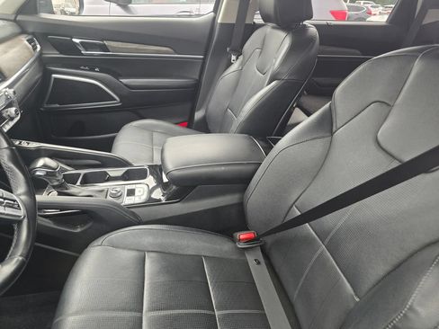 Used 2022 Kia Telluride EX w/ EX Premium Package AWD/4WD image 24