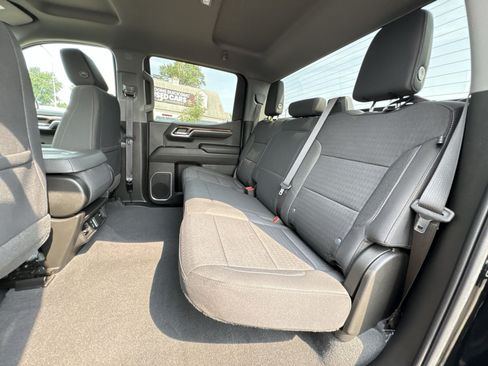Used 2023 Chevrolet Silverado 1500 LT AWD/4WD image 24