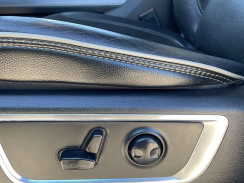 Used 2024 RAM 1500 Laramie image 22