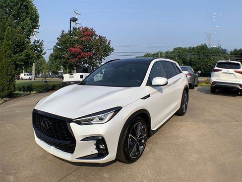 Used 2023 INFINITI QX50 Sport FWD image 1