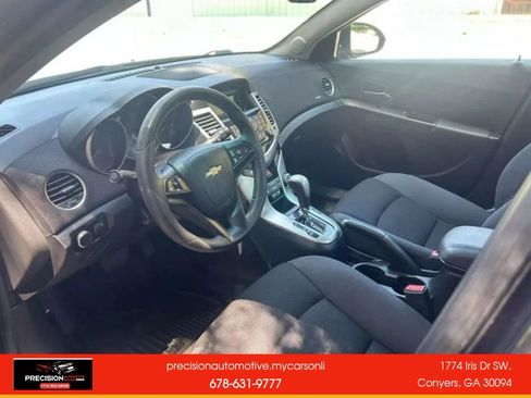 Used 2016 Chevrolet Cruze LT FWD image 13