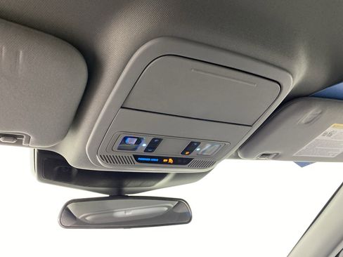 Used 2023 Ford Explorer XLT w/ Equipment Group 202A image 26