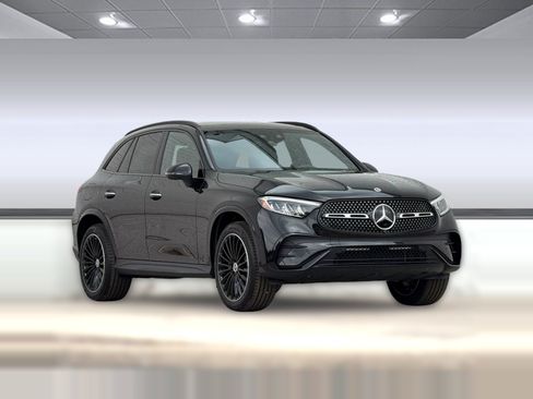 Used 2026 Mercedes-Benz GLC 300 4MATIC image 7