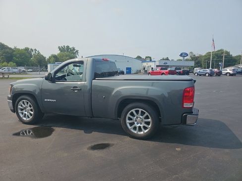 Used 2011 GMC Sierra 1500 W/T w/ Work Truck Preferred Package RWD image 9
