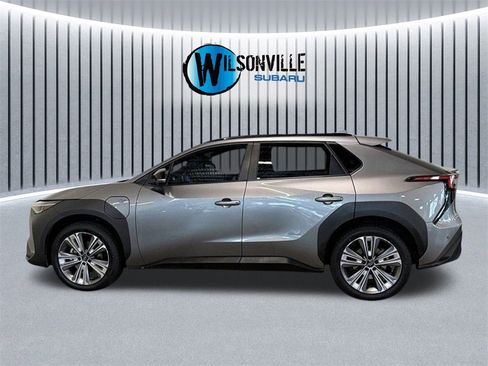 Used 2023 Subaru Solterra AWD image 15