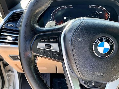 Used 2021 BMW X5 xDrive40i w/ Premium Package image 11