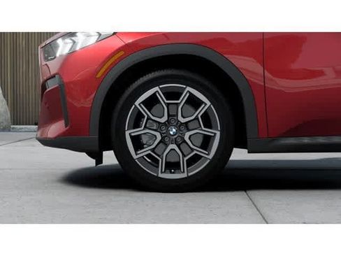New 2026 BMW X2 xDrive28i w/ Technology Package AWD/4WD image 7
