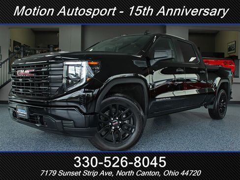 Used 2024 GMC Sierra 1500 Pro w/ Graphite Edition AWD/4WD image 1