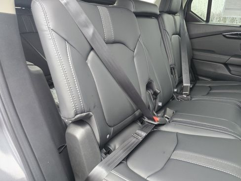 New 2025 Honda Pilot Touring image 23