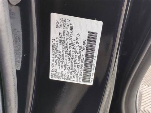 Used 2025 Honda Odyssey Elite image 29