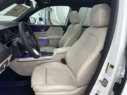 Used 2026 Mercedes-Benz GLB 250 image 21