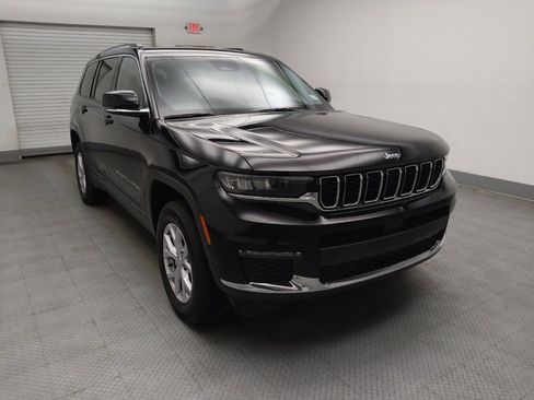 Used 2022 Jeep Grand Cherokee L Limited image 13