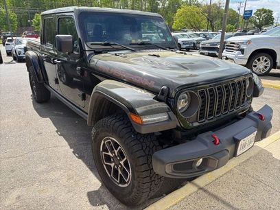 Used 2025 Jeep Gladiator Rubicon w/ Convenience Group