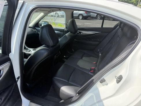Used 2019 INFINITI Q50 Luxe w/ Essential Package (3.0T Luxe) AWD/4WD image 29