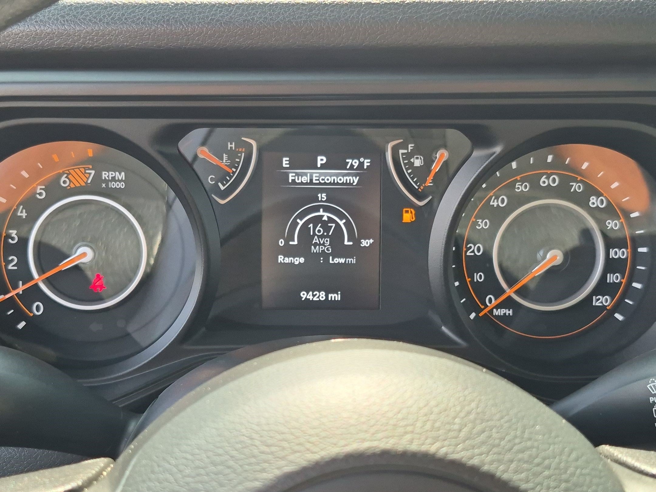 Used 2025 Jeep Wrangler Unlimited Sport AWD/4WD image 21