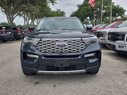 Certified 2024 Ford Explorer Platinum w/ Technology Package AWD/4WD image 2