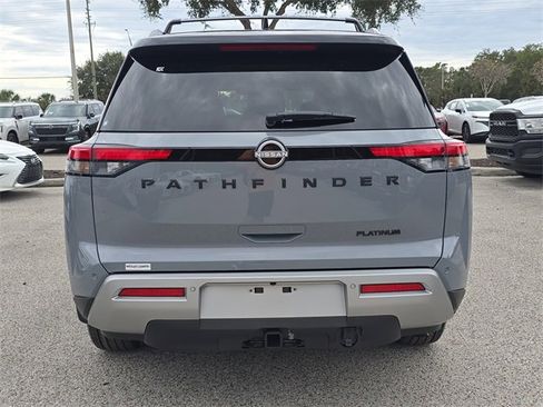 New 2025 Nissan Pathfinder Platinum w/ Black Appearance Package image 7