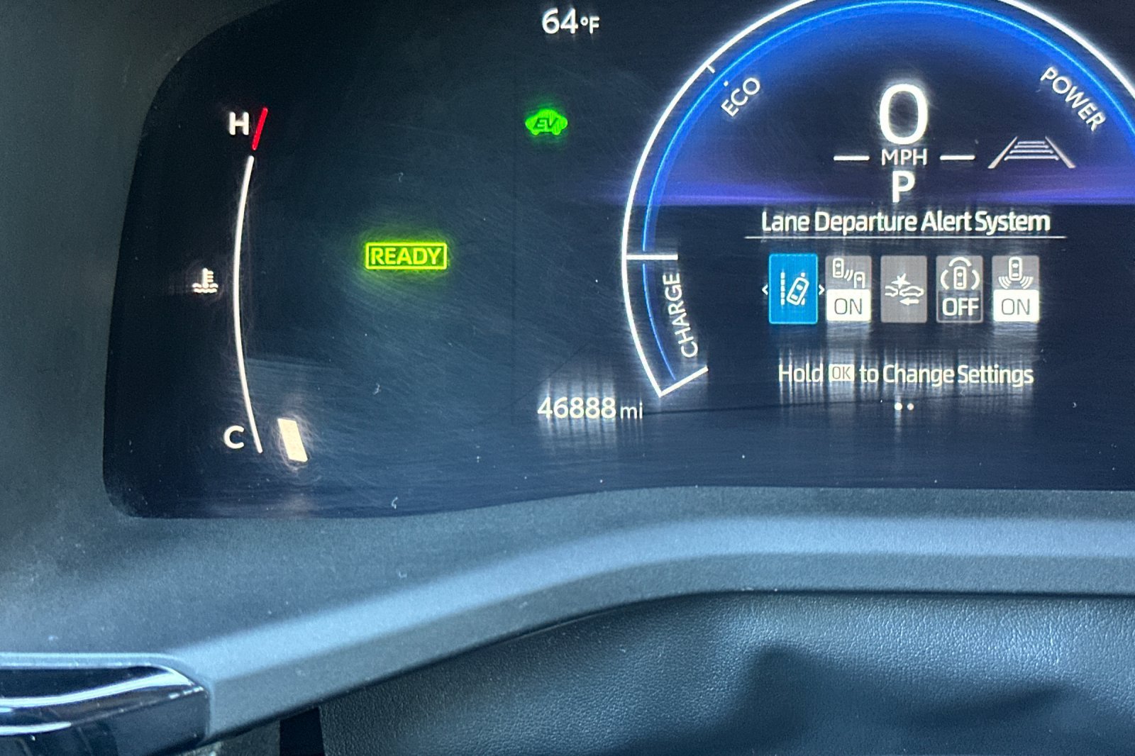 Certified 2025 Toyota Camry LE FWD image 30