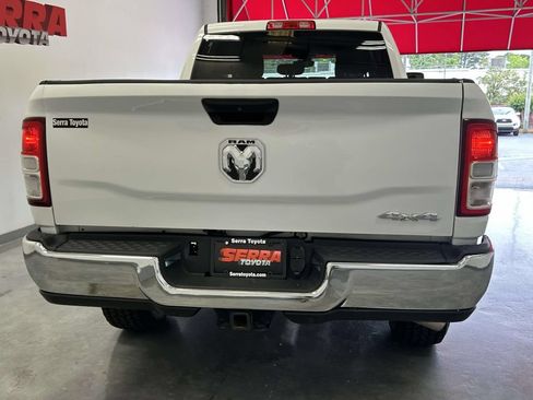 Used 2024 RAM 2500 Big Horn w/ Off Road Package AWD/4WD image 4