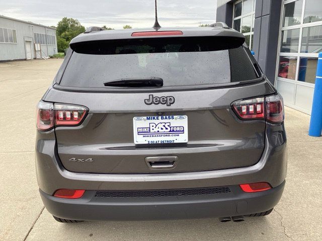 Used 2021 Jeep Compass Latitude AWD/4WD image 11