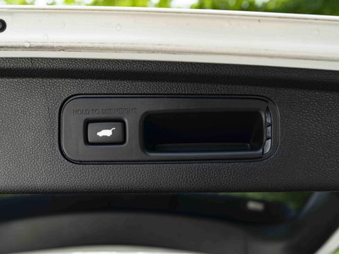 Used 2023 Honda Odyssey Touring image 50