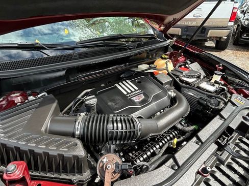 Used 2023 Cadillac XT5 Luxury image 31