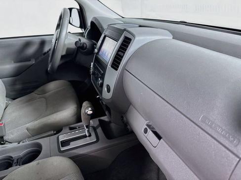 Used 2019 Nissan Frontier SV AWD/4WD image 25