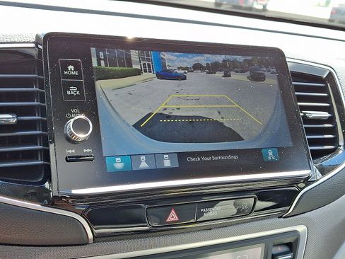 Used 2025 Honda Ridgeline RTL image 18